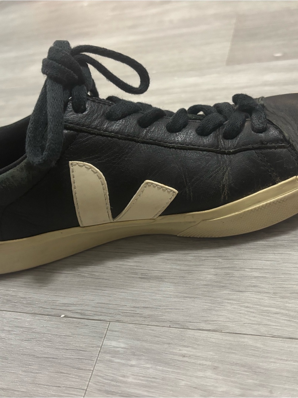 Veja Black Leather Classics Sneaker with White V - Picture 4 of 5